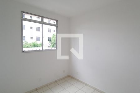 Quarto 2 de apartamento para alugar com 2 quartos, 44m² em Shopping Park, Uberlândia