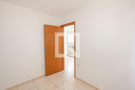 Quarto 1 de apartamento para alugar com 2 quartos, 54m² em Laranjeiras, Uberlândia