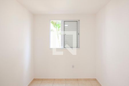 Quarto 1 de apartamento para alugar com 2 quartos, 54m² em Laranjeiras, Uberlândia