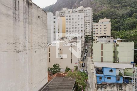 Vista do Quarto 1 de apartamento à venda com 2 quartos, 68m² em Copacabana, Rio de Janeiro