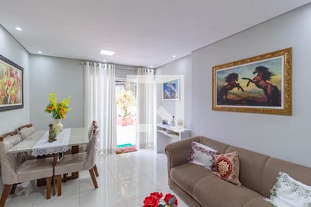 Sala de casa à venda com 3 quartos, 301m² em Jaguaribe, Osasco