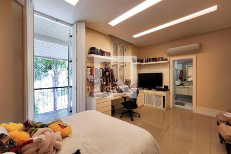 Casa à venda com 600m², 6 quartos e 3 vagas Casa à venda com 600m², 6 quartos e 3 vagasSuíte 2