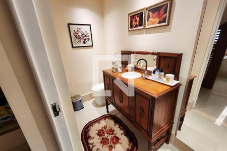 Casa à venda com 600m², 6 quartos e 3 vagas Casa à venda com 600m², 6 quartos e 3 vagasLavabo 1