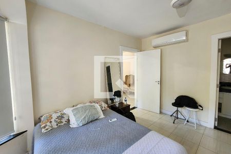 Casa à venda com 600m², 6 quartos e 3 vagas Casa à venda com 600m², 6 quartos e 3 vagasCasa 2 - Suíte 2