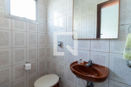 Casa para alugar com 400m², 5 quartos e 5 vagas Casa para alugar com 400m², 5 quartos e 5 vagasBanheiro de Serviço