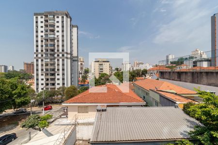 Casa para alugar com 400m², 5 quartos e 5 vagas Casa para alugar com 400m², 5 quartos e 5 vagasVista do Quarto 2
