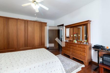 Casa para alugar com 400m², 5 quartos e 5 vagas Casa para alugar com 400m², 5 quartos e 5 vagasSuíte