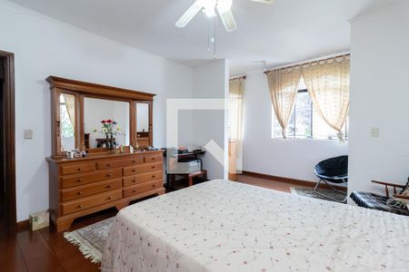 Casa para alugar com 400m², 5 quartos e 5 vagas Casa para alugar com 400m², 5 quartos e 5 vagasSuíte