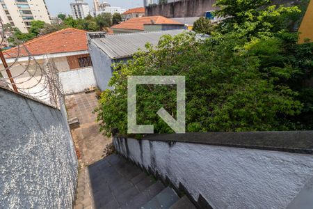 Casa para alugar com 400m², 5 quartos e 5 vagas Casa para alugar com 400m², 5 quartos e 5 vagasCorredor Lateral - Escada
