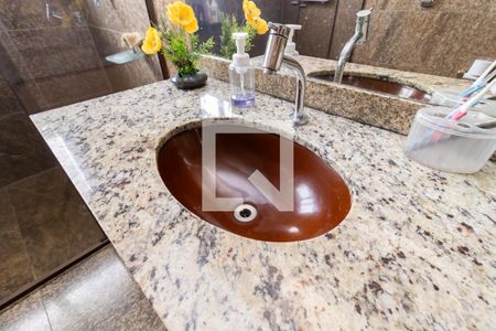 Casa para alugar com 400m², 5 quartos e 5 vagas Casa para alugar com 400m², 5 quartos e 5 vagasBanheiro 2