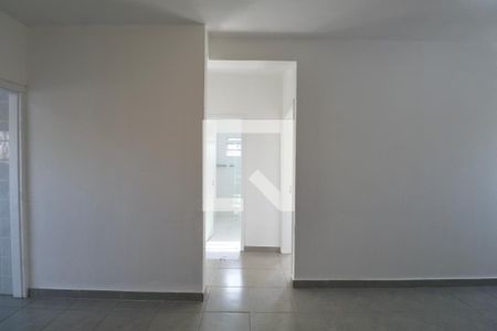 Sala de apartamento para alugar com 2 quartos, 78m² em Vila Santa Rosa, Guarujá