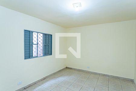 Quarto 1 de casa para alugar com 2 quartos, 50m² em Vila Zat, São Paulo