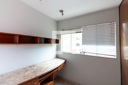 Quarto 1 - Andar Superior de casa para alugar com 7 quartos, 290m² em Shcgn 706, Brasília