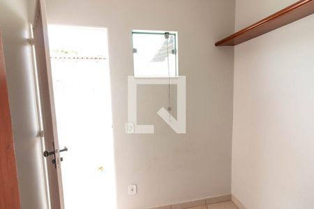 Quarto 2 - Andar Superior de casa para alugar com 7 quartos, 290m² em Shcgn 706, Brasília