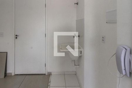 Cozinha/Área de Serviço de apartamento para alugar com 1 quarto, 24m² em Cidade Satelite Santa Barbara, São Paulo