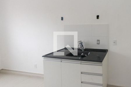 Cozinha/Área de Serviço de apartamento para alugar com 1 quarto, 24m² em Cidade Satelite Santa Barbara, São Paulo