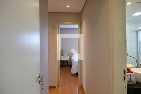 Corredor de apartamento à venda com 3 quartos, 82m² em Nova Vista, Belo Horizonte