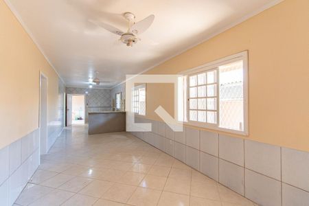 Sala de casa para alugar com 4 quartos, 11m² em Harmonia, Canoas