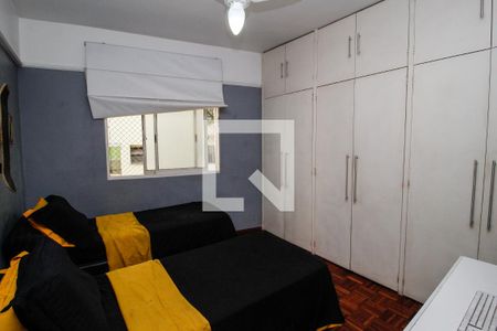 Quarto 1 de apartamento para alugar com 2 quartos, 70m² em Sagrada Família , Belo Horizonte