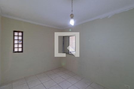 Quarto de casa para alugar com 2 quartos, 100m² em Jardim Bonifacio, São Paulo