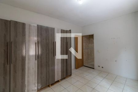 Quarto 2 de casa para alugar com 2 quartos, 100m² em Jardim Bonifacio, São Paulo