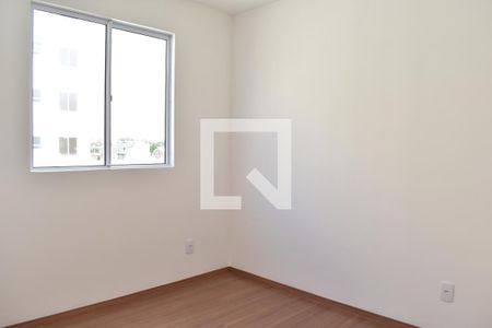 Quarto 2 de apartamento para alugar com 2 quartos, 44m² em Uberaba, Curitiba