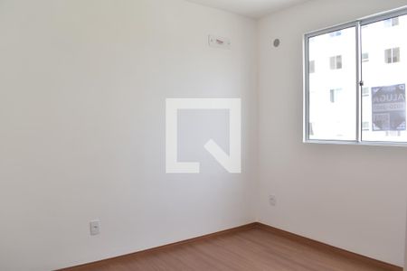 Quarto 1 de apartamento para alugar com 2 quartos, 44m² em Uberaba, Curitiba