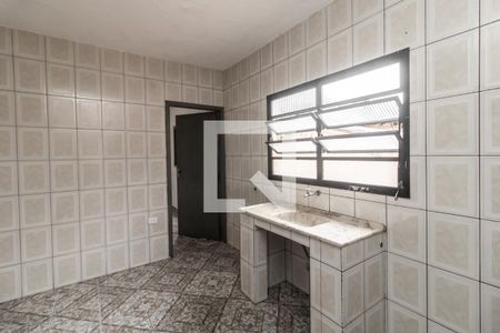 Cozinha de casa para alugar com 1 quarto, 35m² em Vila Araguaia, São Paulo