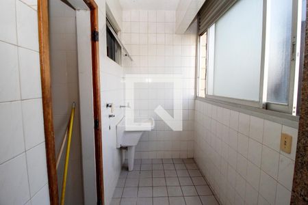 Apartamento para alugar com 2 quartos, 75m² em Funcionários, Belo Horizonte