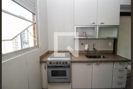 Apartamento para alugar com 2 quartos, 75m² em Funcionários, Belo Horizonte