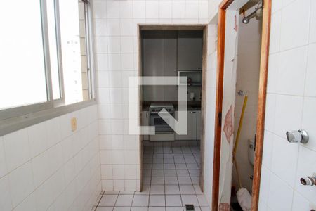 Apartamento para alugar com 2 quartos, 75m² em Funcionários, Belo Horizonte