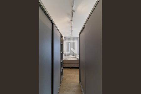 Closet de kitnet/studio à venda com 1 quarto, 38m² em Vila Buarque, São Paulo