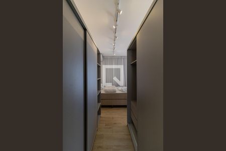 Closet de kitnet/studio à venda com 1 quarto, 38m² em Vila Buarque, São Paulo