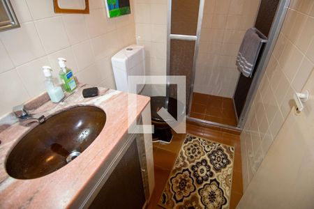 Banheiro de apartamento à venda com 2 quartos, 45m² em Portuguesa, Rio de Janeiro