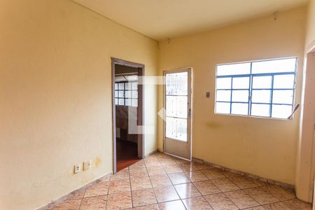 Sala de kitnet/studio para alugar com 1 quarto, 55m² em Boa Vista, Belo Horizonte