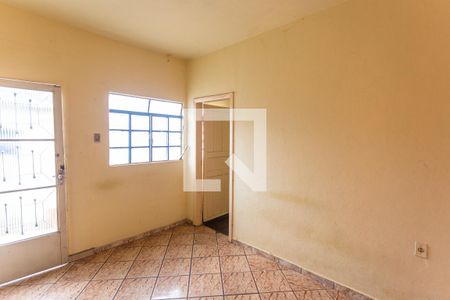 Sala de kitnet/studio para alugar com 1 quarto, 55m² em Boa Vista, Belo Horizonte