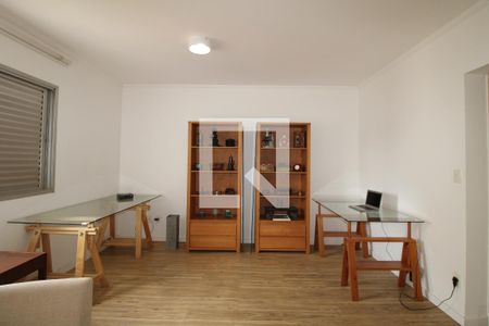 Apartamento para alugar com 1 quarto, 89m² em Cambuí, Campinas