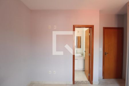 Suite de apartamento à venda com 3 quartos, 64m² em Santa Amélia, Belo Horizonte