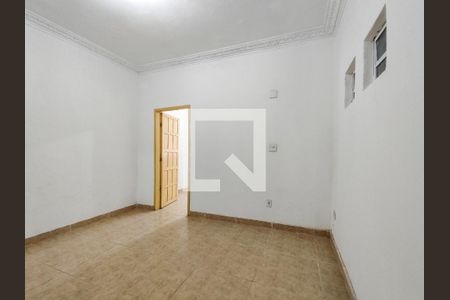 Apartamento para alugar com 76m², 3 quartos e sem vagaSala