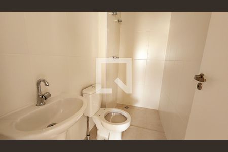 Apartamento à venda com 64m², 2 quartos e 1 vaga Apartamento à venda com 64m², 2 quartos e 1 vagaBanheiro