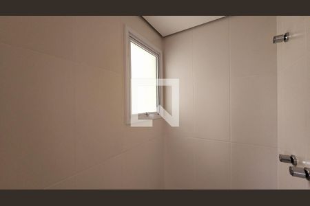 Apartamento à venda com 64m², 2 quartos e 1 vaga Apartamento à venda com 64m², 2 quartos e 1 vagaBanheiro da Suíte