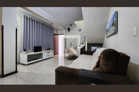 Sala de casa para alugar com 3 quartos, 149m² em Aparecida, Santos