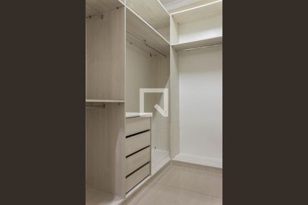 Closet da Suíte 1 de casa para alugar com 4 quartos, 257m² em Centro, São Bernardo do Campo