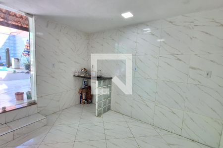 Cozinha de casa para alugar com 1 quarto, 60m² em Jardim Primavera, Duque de Caxias