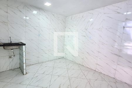 Cozinha de casa para alugar com 1 quarto, 60m² em Jardim Primavera, Duque de Caxias