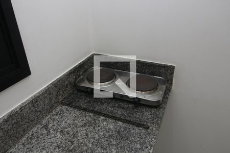 Cozinha de kitnet/studio para alugar com 0 quarto, 20m² em Vila Gomes Cardim, São Paulo