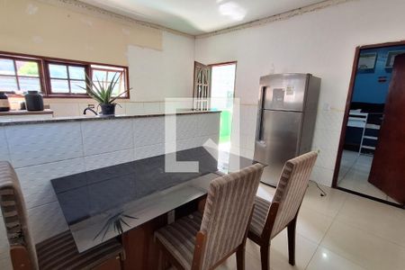 Sala de casa para alugar com 2 quartos, 40m² em Jardim Primavera, Duque de Caxias