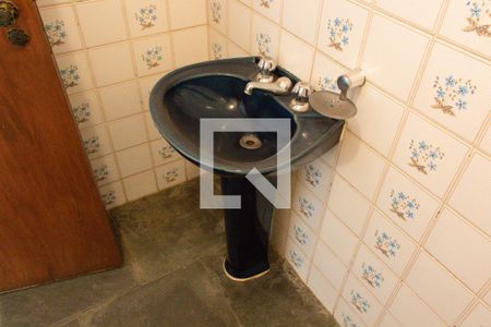 LAVABO de casa à venda com 3 quartos, 303m² em Jardim Sorirama (sousas), Campinas