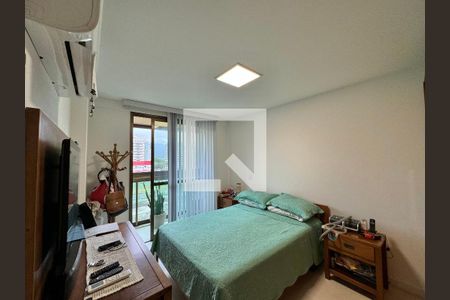 Suíte de apartamento à venda com 2 quartos, 72m² em Recreio dos Bandeirantes, Rio de Janeiro