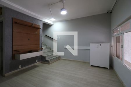 Sala de casa à venda com 2 quartos, 143m² em Vila Alto de Santo Andre, Santo André